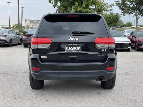2018 Jeep Grand Cherokee Laredo E