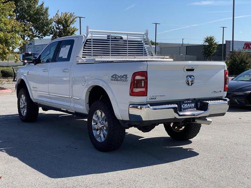2019 RAM 2500 Limited Crew Cab 4x4 6'4' Box