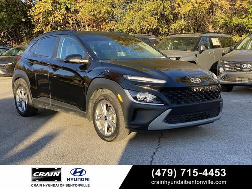 2022 Hyundai KONA SEL