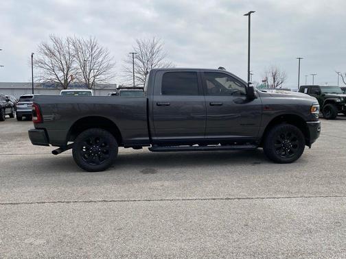 2023 RAM 2500 Laramie Crew Cab 4x4 6'4' Box