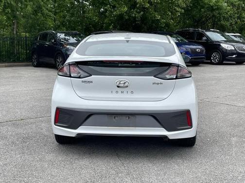 2021 Hyundai IONIQ Plug-In Hybrid SEL