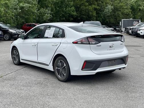 2021 Hyundai IONIQ Plug-In Hybrid SEL