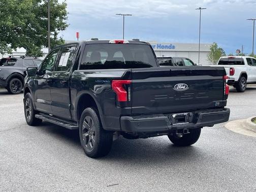 2024 Ford F-150 Lightning Flash