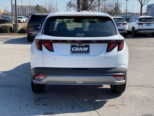 White Pearl 2026 Hyundai TUCSON Hybrid Blue SE