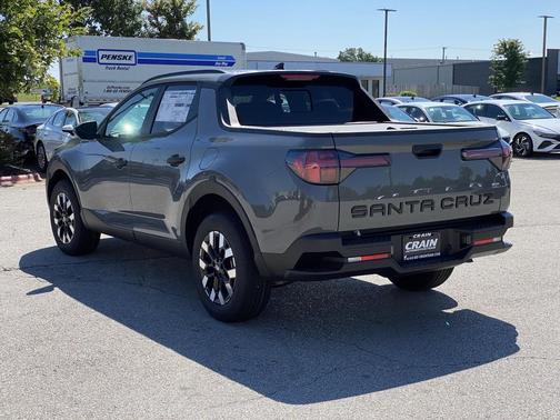 2026 Hyundai SANTA CRUZ SEL Activity