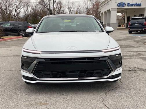 2026 Hyundai SONATA Hybrid SE