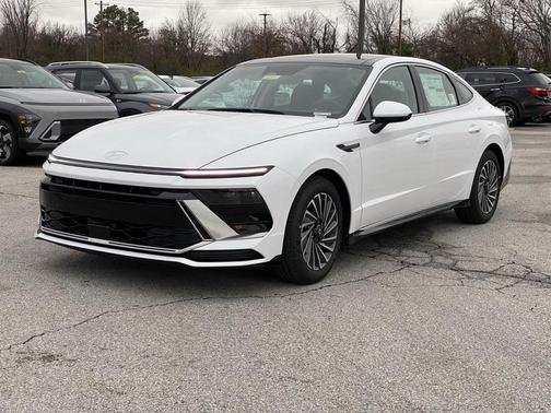 2026 Hyundai SONATA Hybrid SE