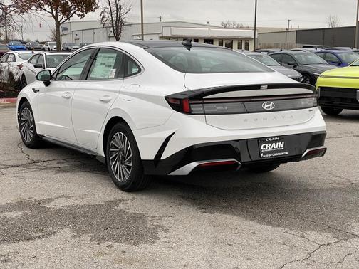 2026 Hyundai SONATA Hybrid SE