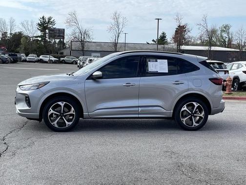 2024 Ford Escape ST-Line Select