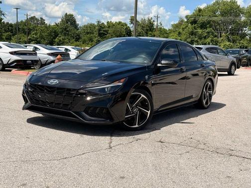 Phantom Black 2022 Hyundai ELANTRA N Line