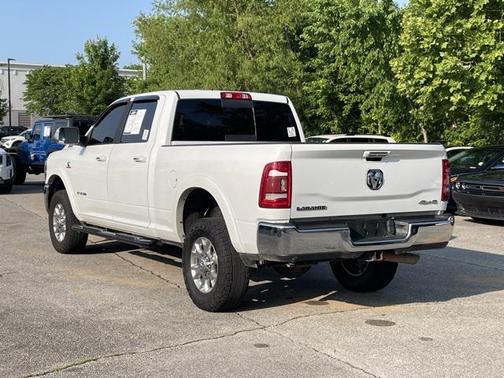 2022 RAM 2500 Laramie Crew Cab 4x4 6'4' Box