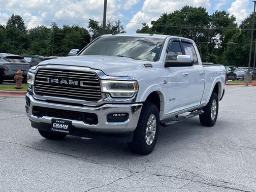 2022 RAM 2500 Laramie Crew Cab 4x4 6'4' Box