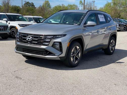 Shimmering Silver 2026 Hyundai TUCSON SEL Premium
