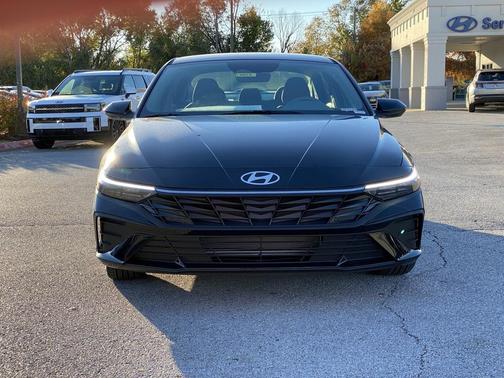 2026 Hyundai ELANTRA Sport