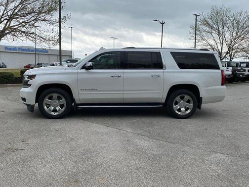Iridescent Pearl Tricoat 2019 Chevrolet Suburban Premier
