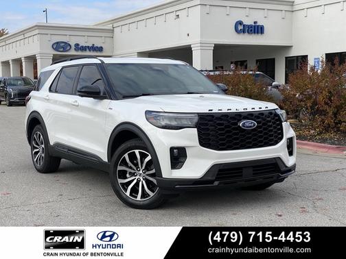 2025 Ford Explorer ST-Line