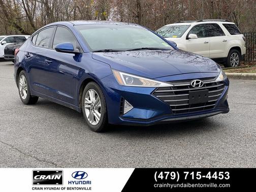 2019 Hyundai ELANTRA SEL