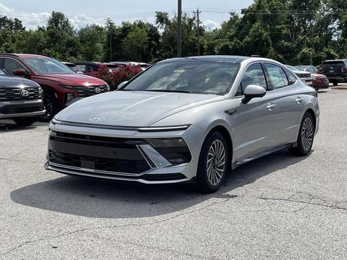 2025 Hyundai SONATA Hybrid Limited
