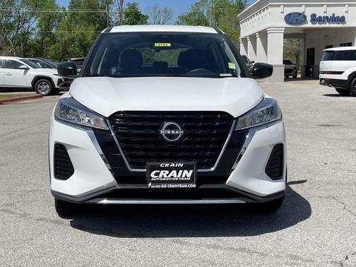 2022 Nissan Kicks S