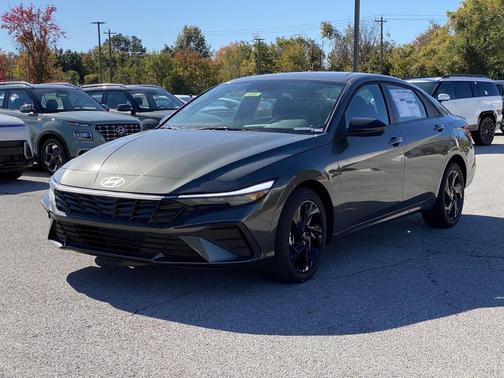 2026 Hyundai ELANTRA Sport