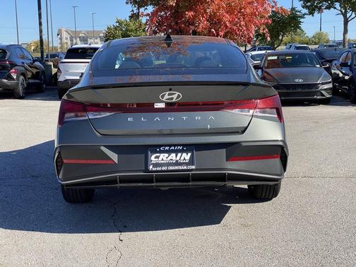 2026 Hyundai ELANTRA Sport