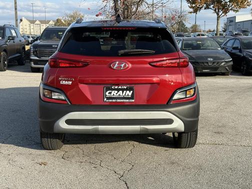 2022 Hyundai KONA SEL