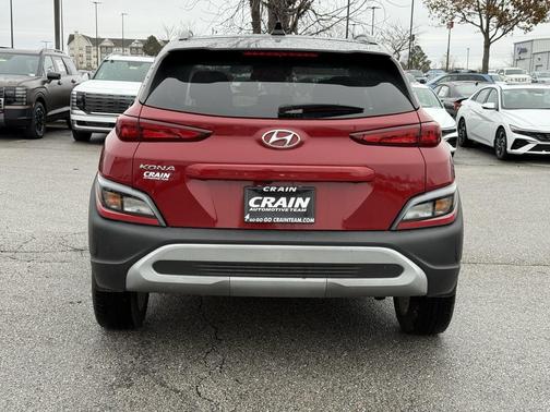 2022 Hyundai KONA SEL