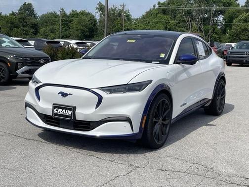 2021 Ford Mustang Mach-E Premium