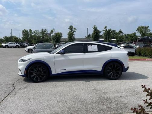 2021 Ford Mustang Mach-E Premium