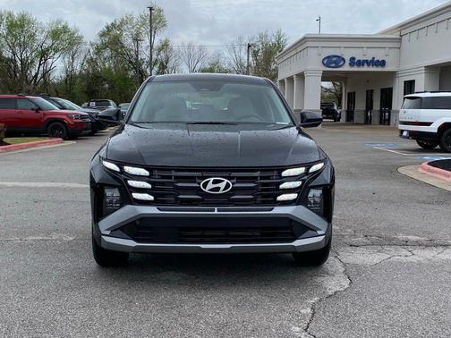 Phantom Black 2026 Hyundai TUCSON SE