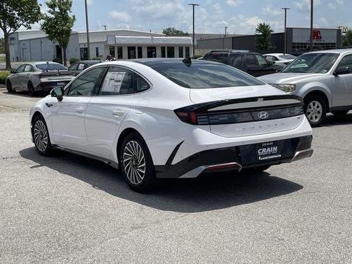 2025 Hyundai SONATA Hybrid Limited
