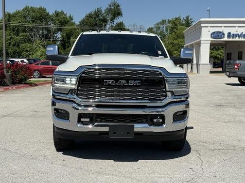 2024 RAM 3500 Limited Crew Cab 4x4 6'4' Box