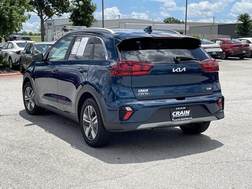 2022 Kia Niro LXS