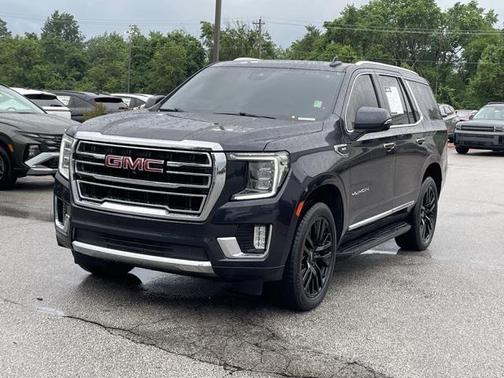 2023 GMC Yukon SLT