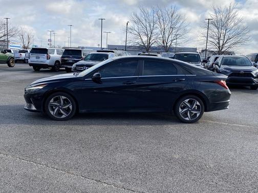 2021 Hyundai ELANTRA Limited