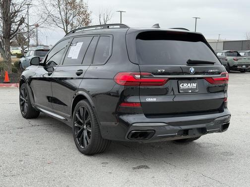 2021 BMW X7 M50i