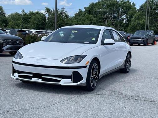 2024 Hyundai IONIQ 6 SEL