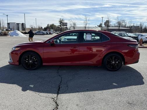 2024 Toyota Camry LE