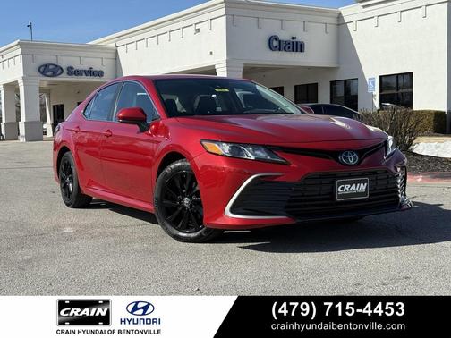 2024 Toyota Camry LE