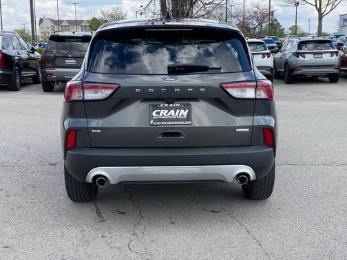 Magnetic Metallic 2020 Ford Escape SE
