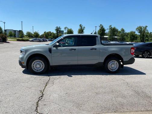 Cactus Grey 2022 Ford Maverick XL
