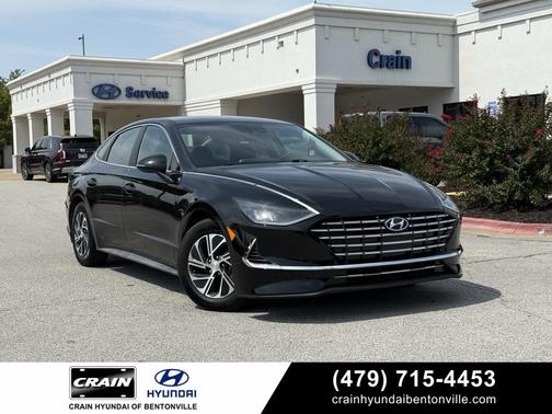 2022 Hyundai SONATA Hybrid Base