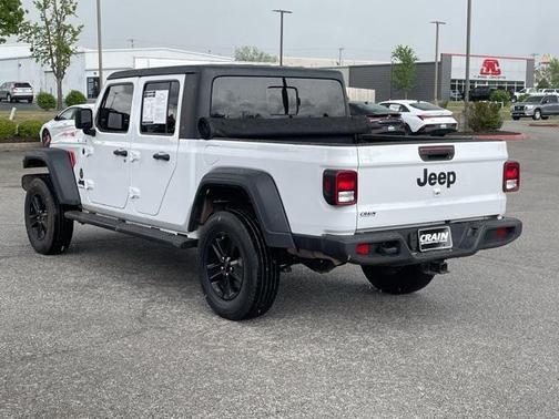 2023 Jeep Gladiator Sport