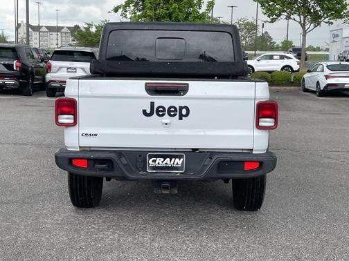 2023 Jeep Gladiator Sport