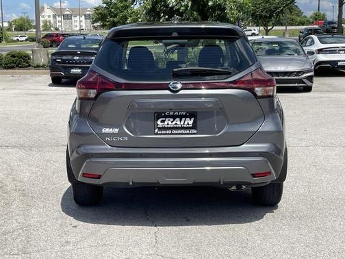 2021 Nissan Kicks S