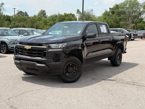 2023 Chevrolet Colorado WT