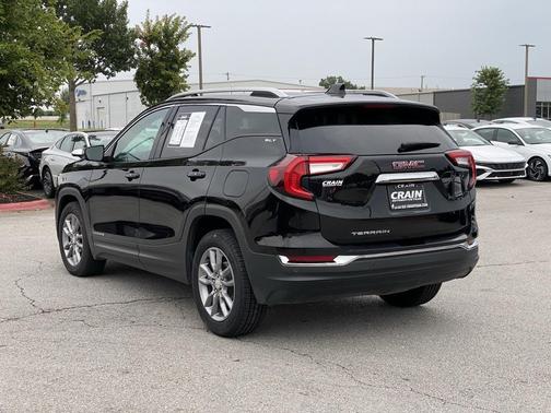 2022 GMC Terrain SLT