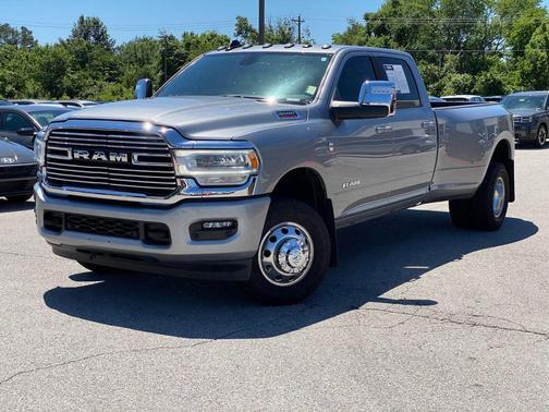 Billet Silver Metallic Clearcoat 2024 RAM 3500 Laramie Crew Cab 4x4 8' Box