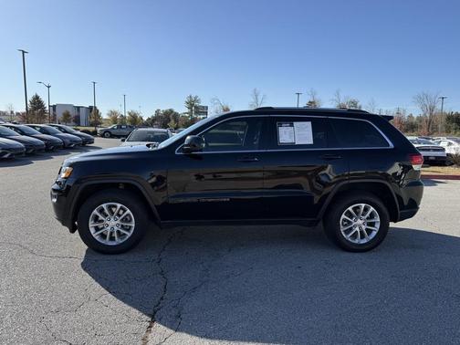 2021 Jeep Grand Cherokee Laredo