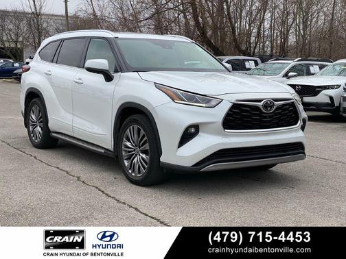 2022 Toyota Highlander Platinum